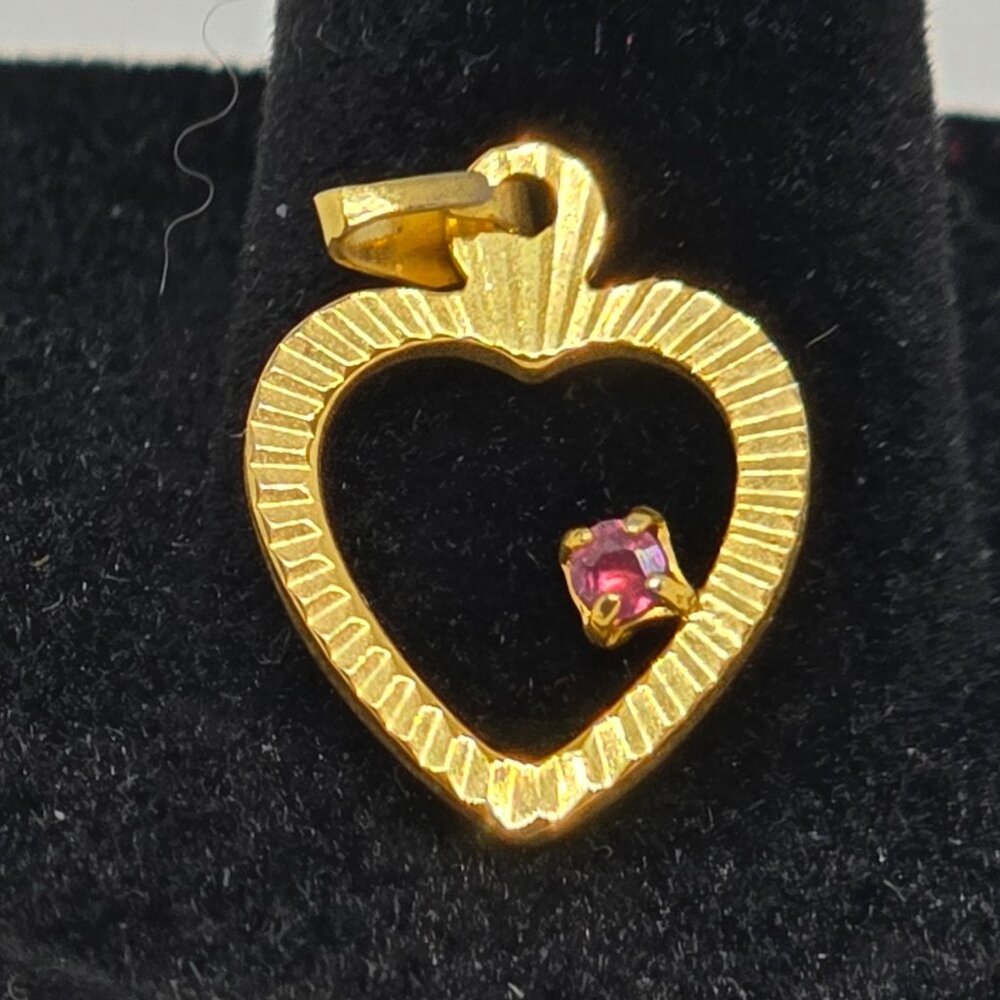 Gold Heart Pendant With‎ Pink Gemstone Accent